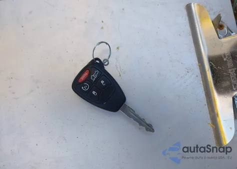 2014 Chrysler 200 Touring z USA, uszkodzony, nr VIN 1C3CCBBB7EN192871